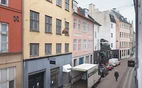 Cozy Apartments In Heart Of Copenhagen Near Stroget & Hojbro Plads